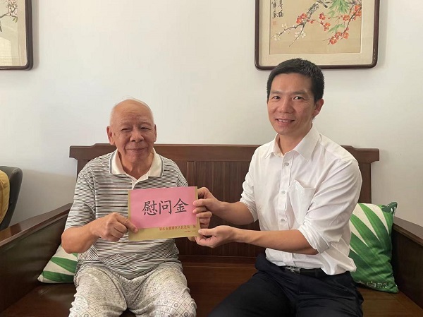 图片5.jpg 图片5.jpg